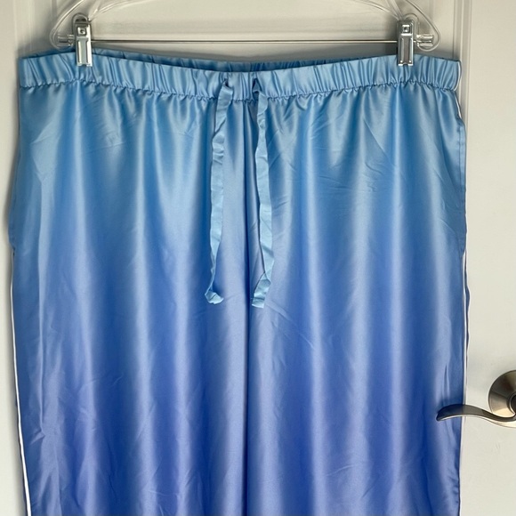 New! Victoria's Secret Satin Blue Ombre Pajama Set Size XXL nwot 47505 - Picture 10 of 16